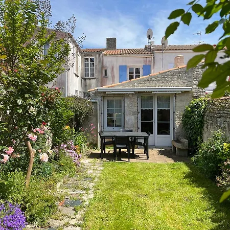 Сasa de vacaciones Maison Spacieuse Chateau D'oléron Le Château-dʼOléron