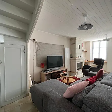 Maison Spacieuse Chateau D'oleron Le Château-dʼOléron
